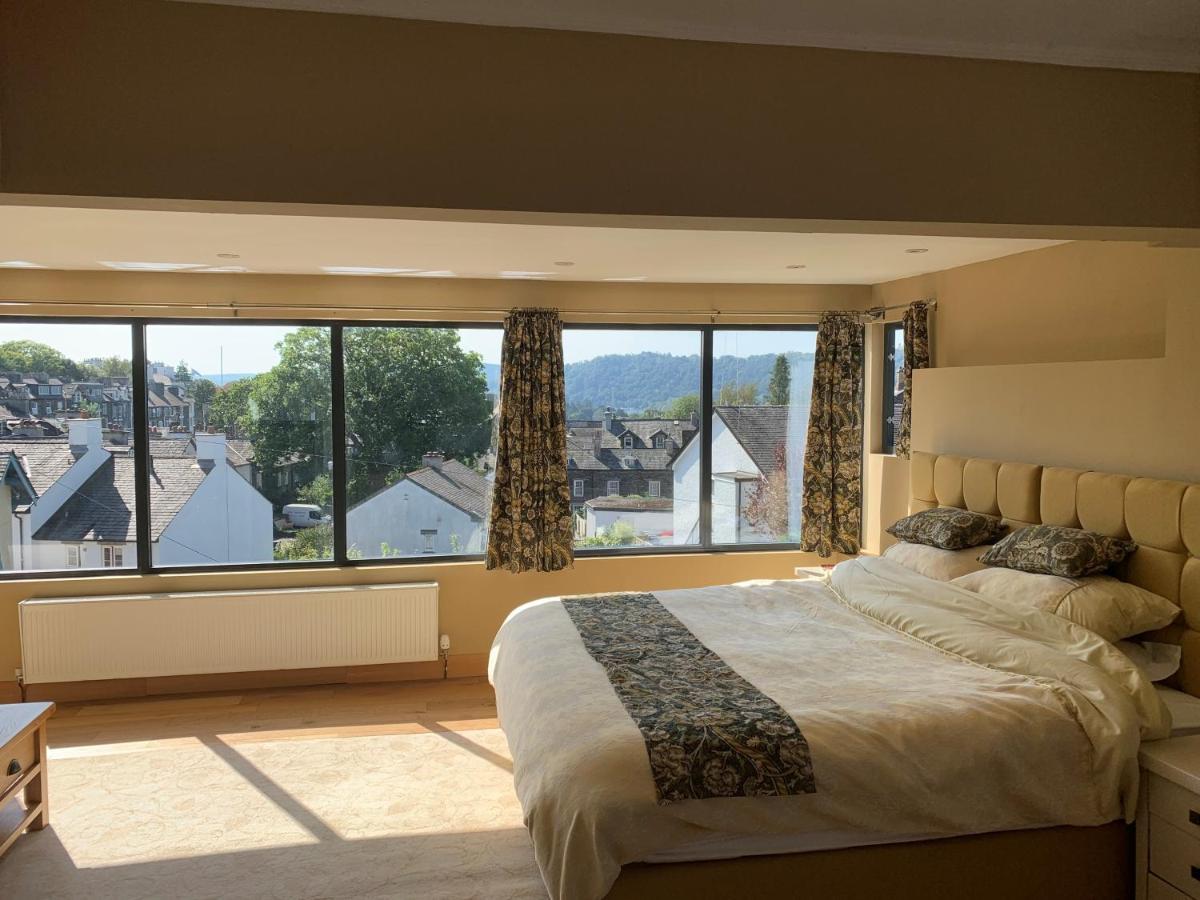 The Penthouse Bowness Luxury Loft Jacuzzi Bath & Complimentary Lakeview Spa Membership Exterior photo